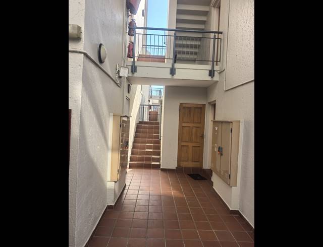1 BEDROOM APARTMENT FOR SALE IN FERNDALE